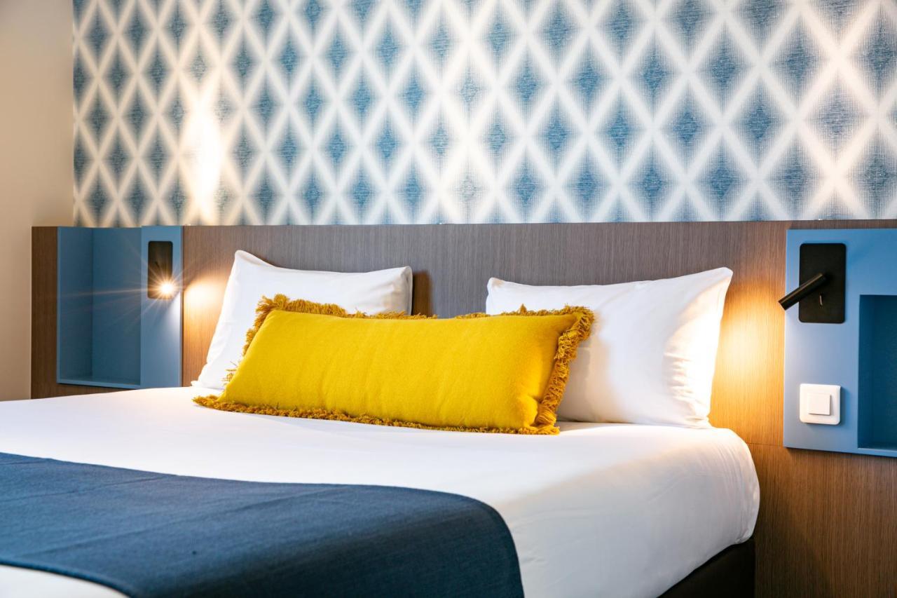 The Originals Boutique Hotel Restaurant Saint James, Montaigu-Vendee Exteriör bild