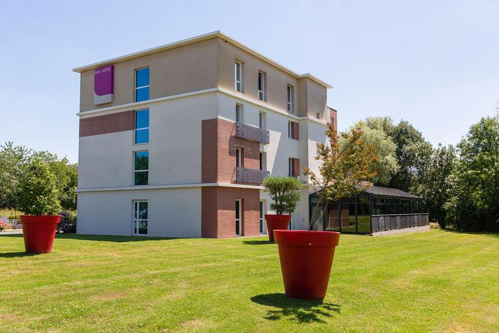 The Originals Boutique Hotel Restaurant Saint James, Montaigu-Vendee Exteriör bild